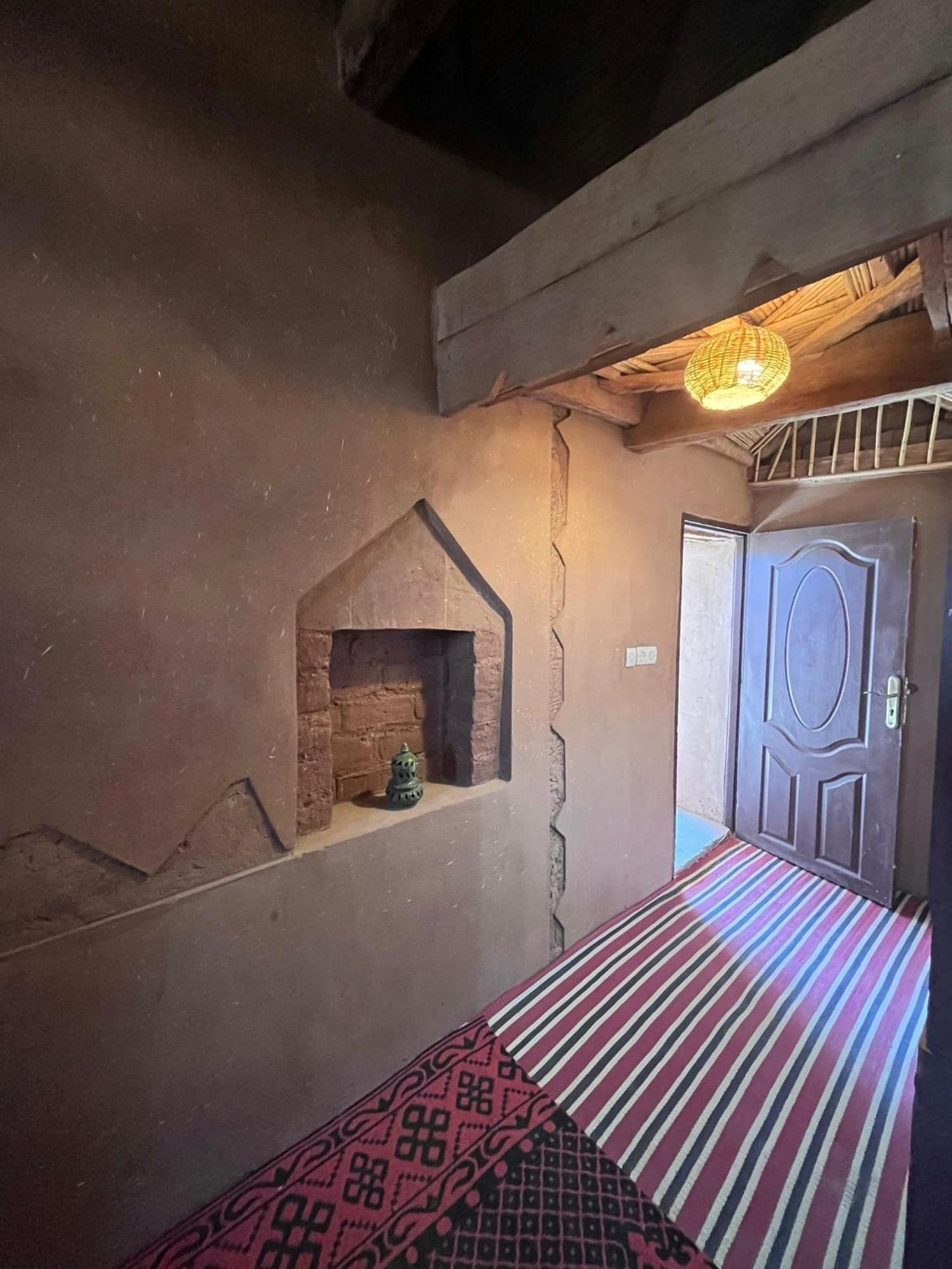 Hotel Dar Talmoudi à Tagounite Extérieur photo